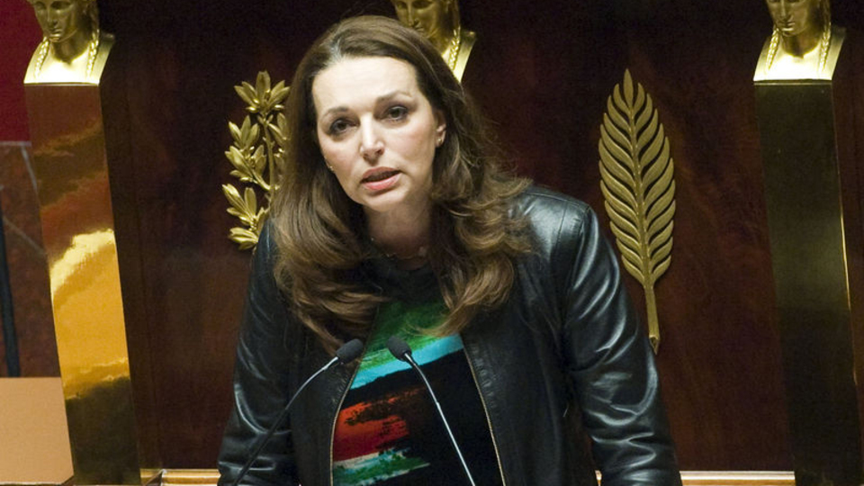 Türkiye karşıtı teklif kopya çıktı!