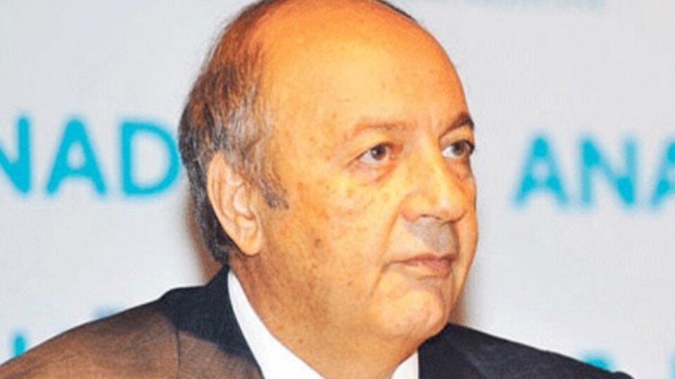 'Ekonominin siyasetin önüne geçmesi gerek'