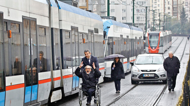 Türkiye'nin dört bir yanında hayat durdu