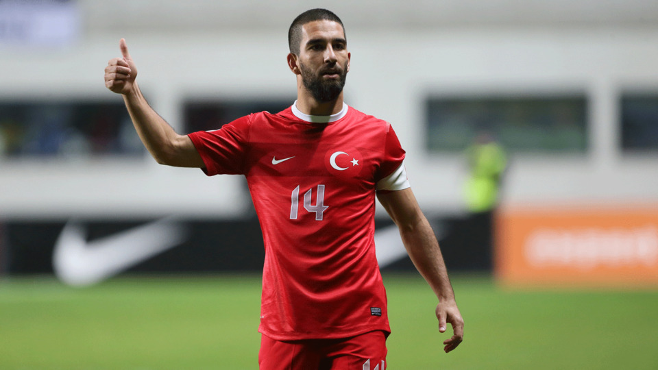 Milli takım uçağında Arda Turan bombası!