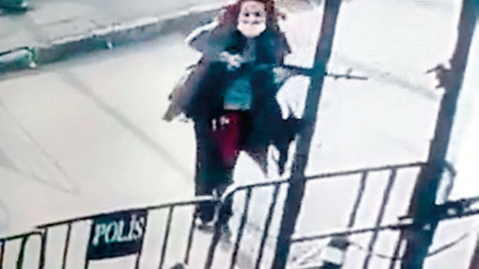 Canlı bomba kendisine 'hasta' süsü vermiş!