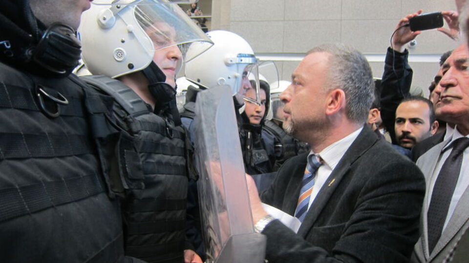 Ümit Kocasakal ezilmekten son anda kurtuldu