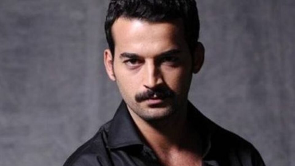 Dizi oyuncusu babasını öldürdü