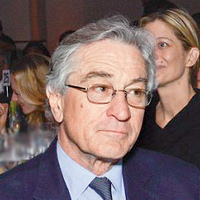 De Niro'dan Hillary Clinton'a açık destek