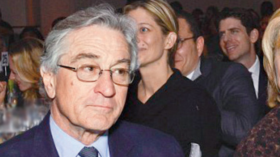 De Niro'dan Hillary Clinton'a açık destek