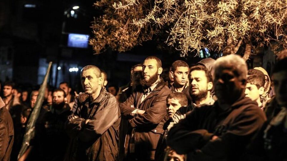 Yermuk kampı tahliye ediliyor
