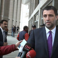 Hakan Şükür yeniden aday!