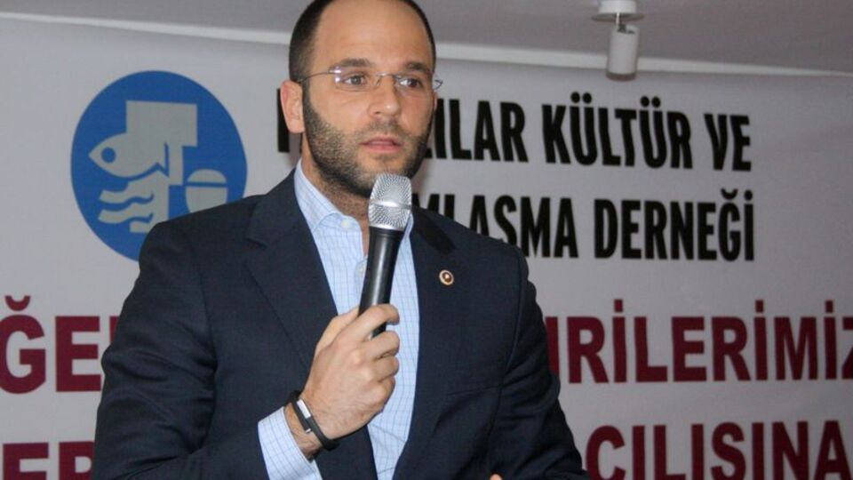 CHP'li vekilden şok tweetler