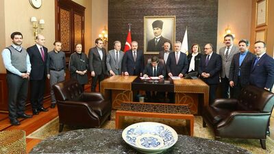 Davutoğlu: Uzun bir mesai sonunda...