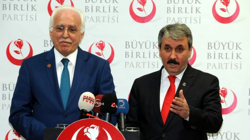 İki parti seçime birlikte girecek