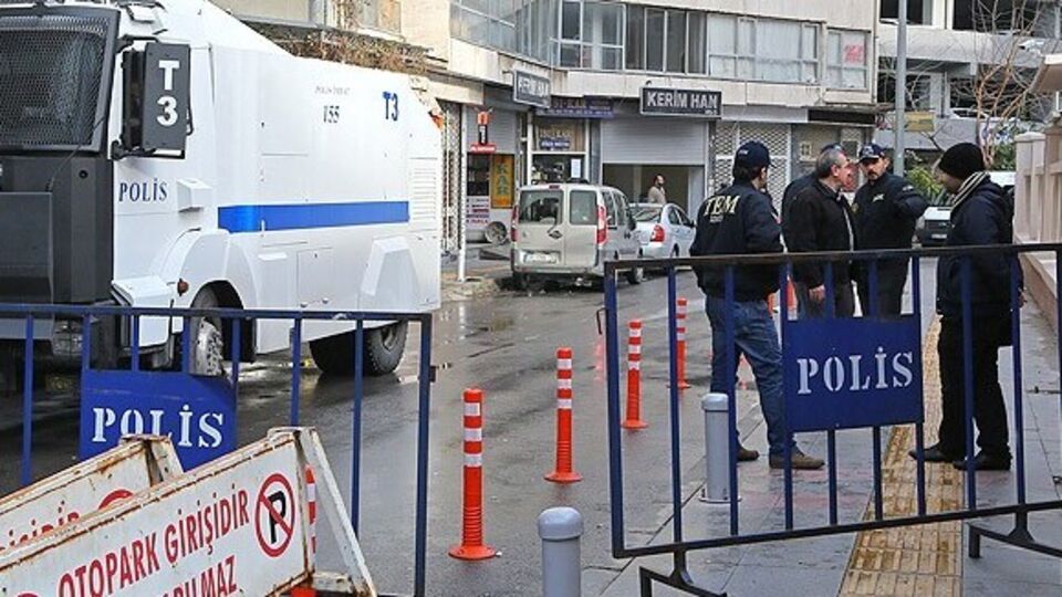 Paralel yapı operasyonunda 5 tutuklama