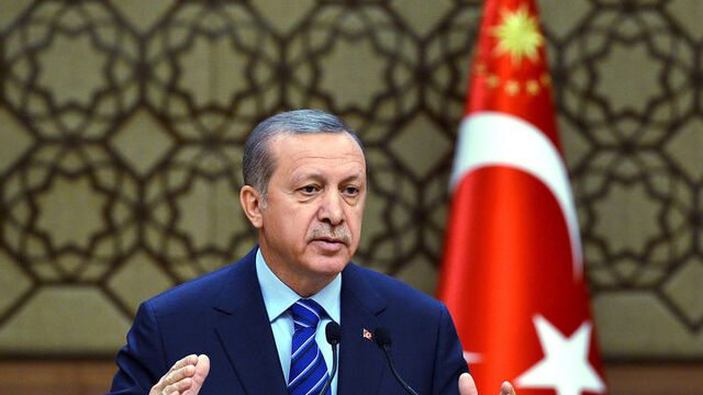 "Eyy Baro Başkanı sen de teröristle görüştün"