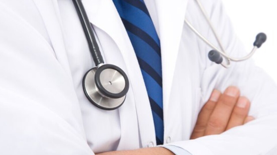 Apartmanda muayene bitiyor