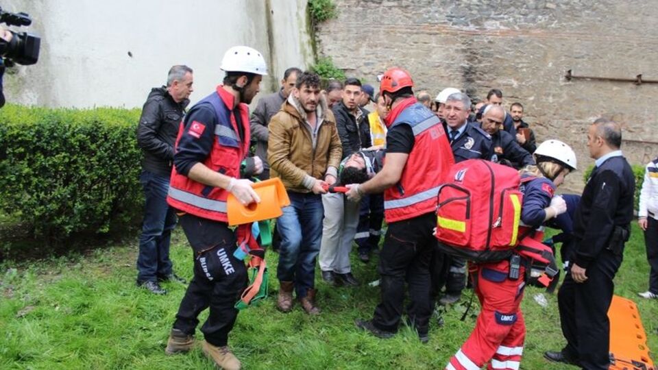 "Polis intihara sürükledi"