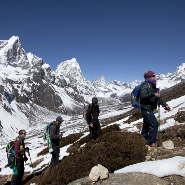Çin Everest'i delecek!