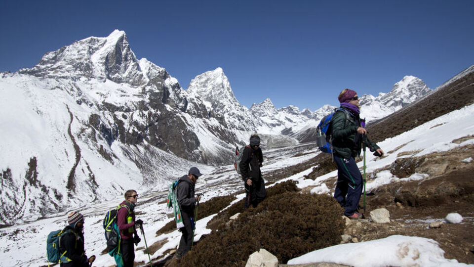 Çin Everest'i delecek!