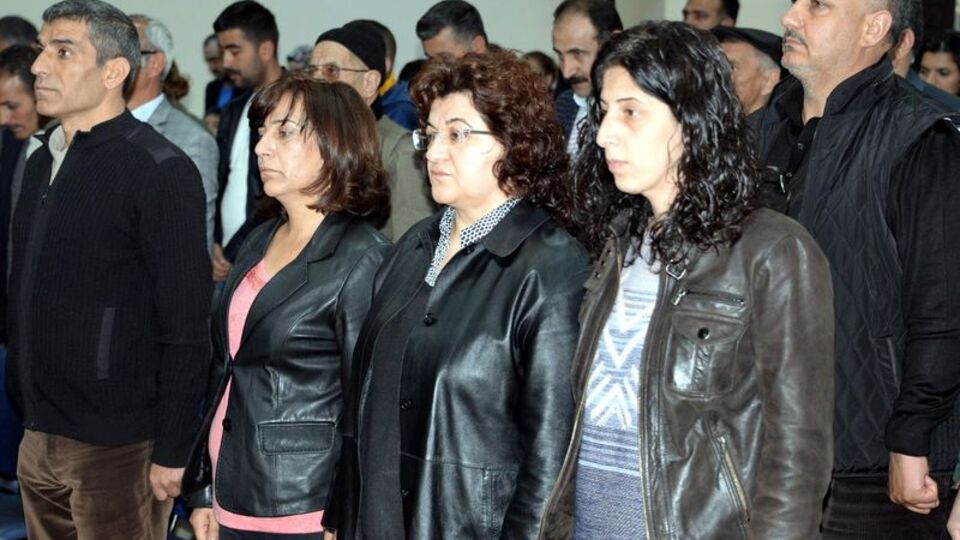 "Ağrı'da ölüme gönderilen 15 askeri halk kurtardı"