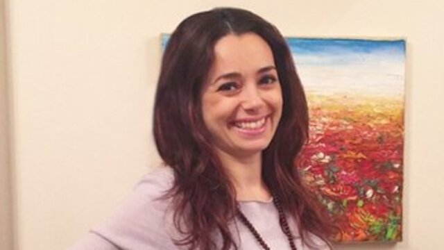Özgü Namal 'Hipnoz yöntemi' ile evde doğurdu
