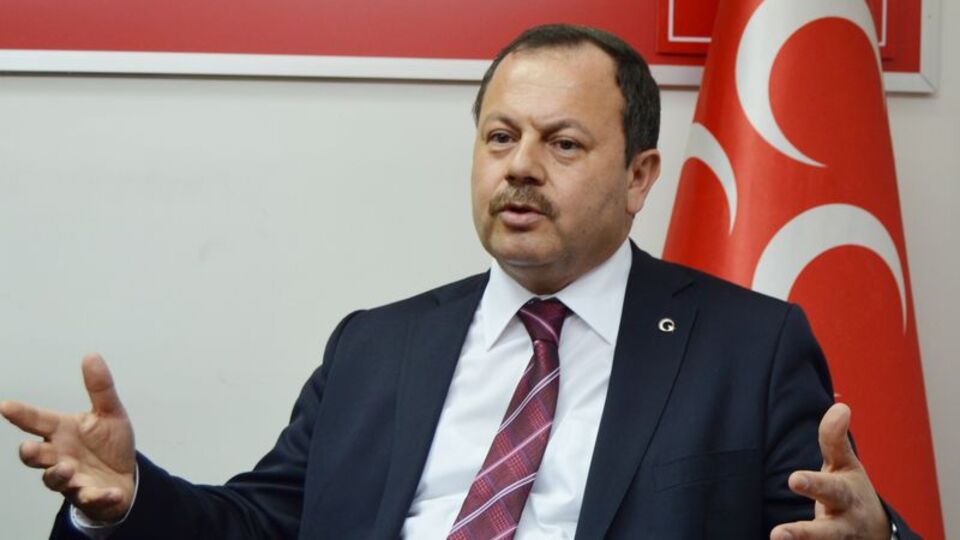 MHP'de bir isim daha adaylıktan çekildi