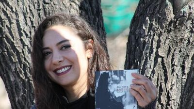 Sahneleri bıraktı, Yüksekova'da öğretmen oldu!