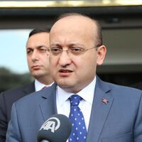 Yalçın Adoğan'dan Ağrı açıklaması