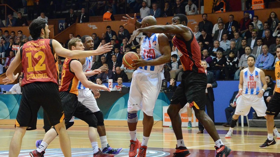 Galatasaray, Tofaş'ı farklı geçti