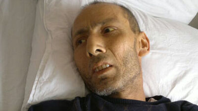 Hayatı yurt dışından gelecek ilaca bağlı