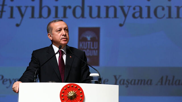 "Ailesini merak ettim, girip baktım"