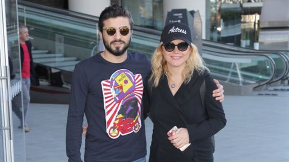 Taze anne alışverişte