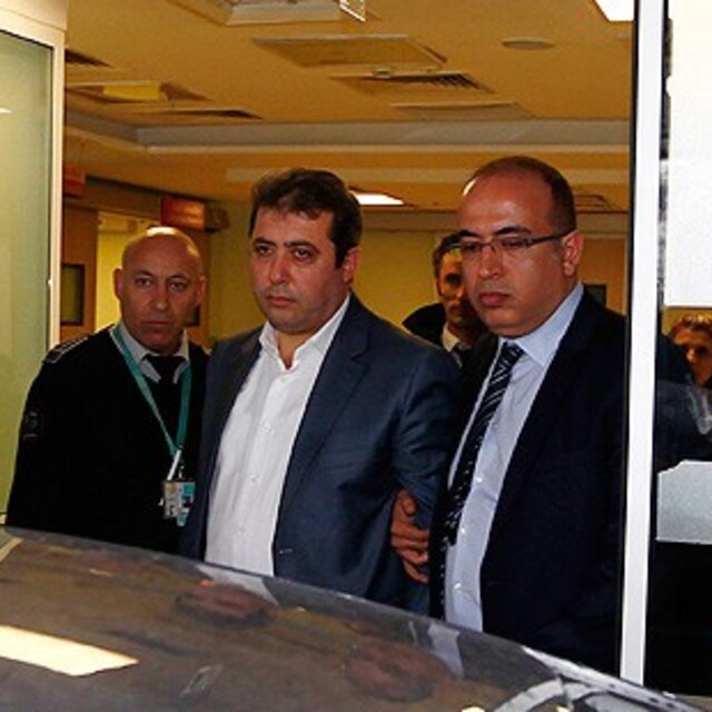 Eski emniyet amiri ve bağımsız aday gözaltına alındı!