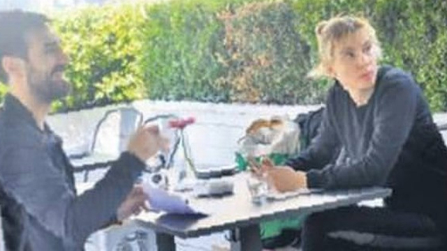Avazı çıktığı kadar bağırdı!