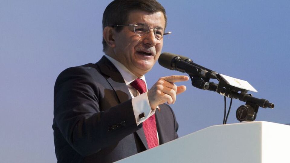 İşte AK Parti'nin 100 maddelik seçim beyannamesi