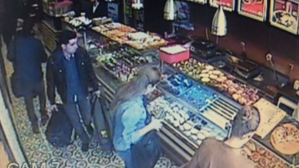 Sahte polisin hedefinde bu kez de kamera vardı!