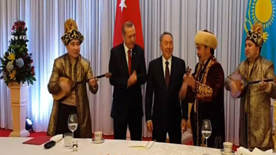 Erdoğan böyle eşlik etti!