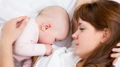 Emzirmek, hastalıklara karşı kalkan oluyor