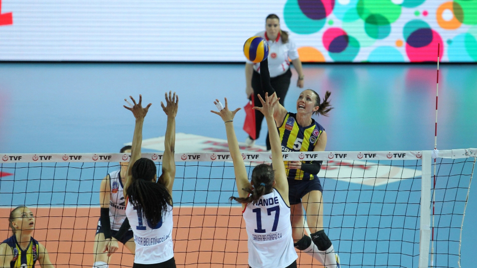 Fenerbahçe finalde