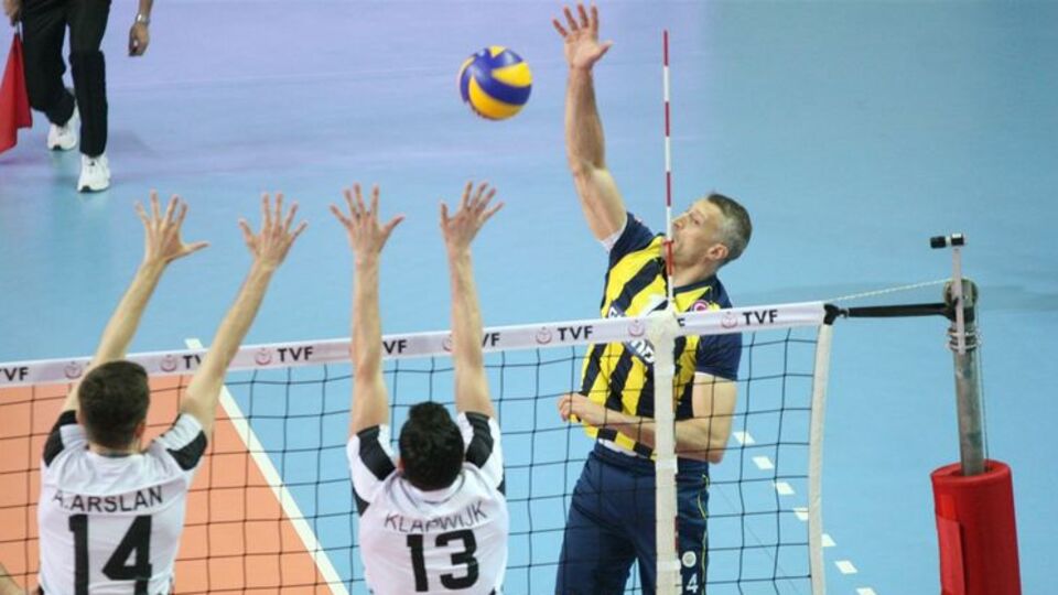 Olaylı derbi Beşiktaş'ın