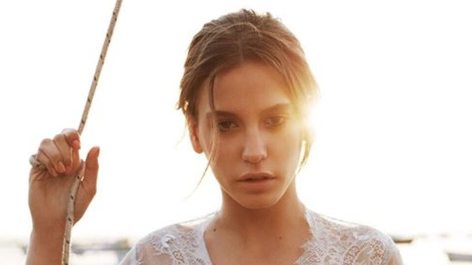 Beren'le Tuba'yı sildi!