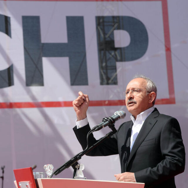 "Siyasi ahlak yasasını çıkaracağız"