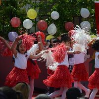 24 Nisan 2015 Cuma günü okullar tatil mi?