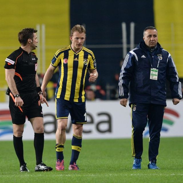 Fenerbahçe'de Kuyt şoku!
