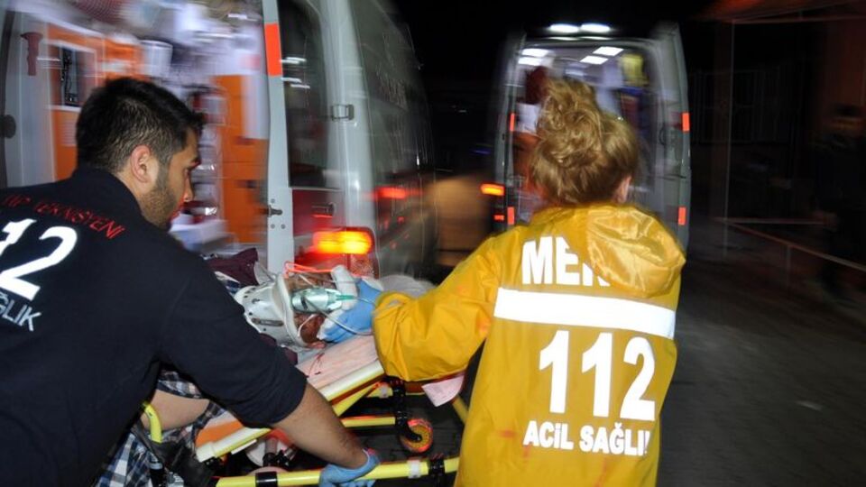 Tarsus'ta kaza: 2 ölü, 4 yaralı