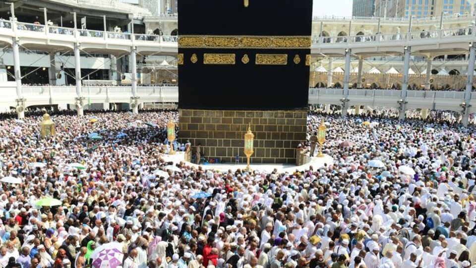 Hacı adayları zırhlanıyor!