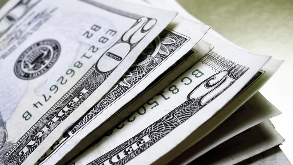 Dolar bir kritik seviyeyi daha aştı!