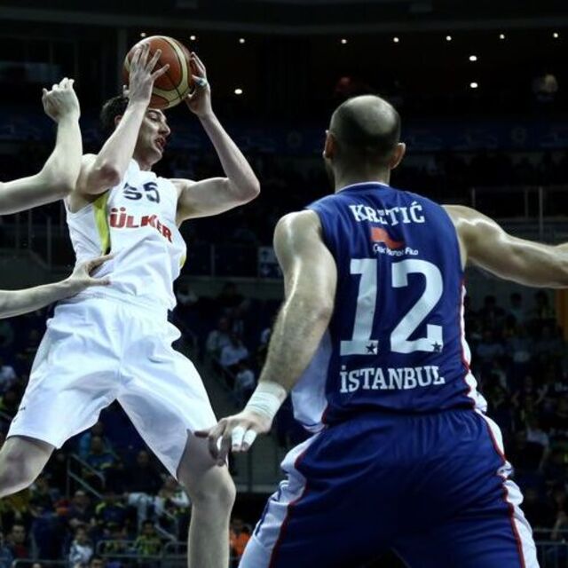 Efes'ten Fenerbahçe zaferi!