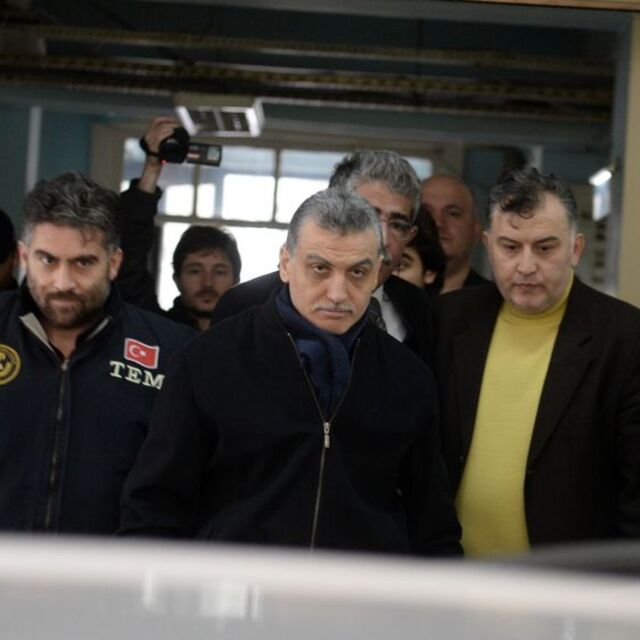 75 tutukluya tahliye yolunu açan iki hakim mercek altında