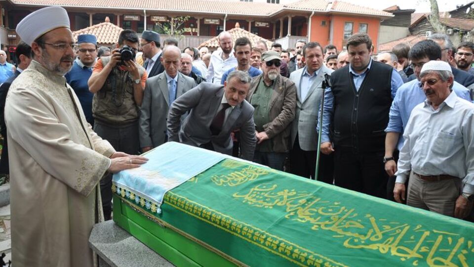 Görmez: '' Nepal'e yardım için hazırız''