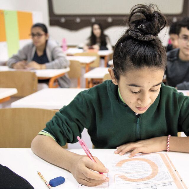 93 öğretmen soruları hazırladı 42 öğretmen de redakte etti