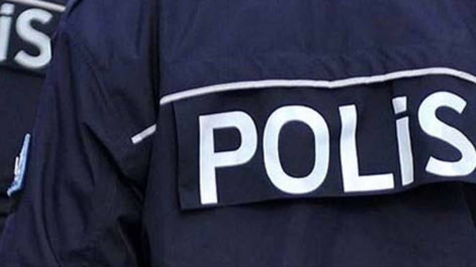 1.786 polis şefi 'tık'layınca o yazıyı gördü