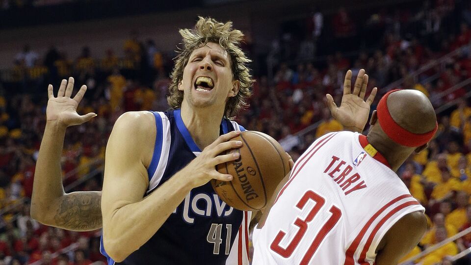 Rockets, Mavericks'i eledi